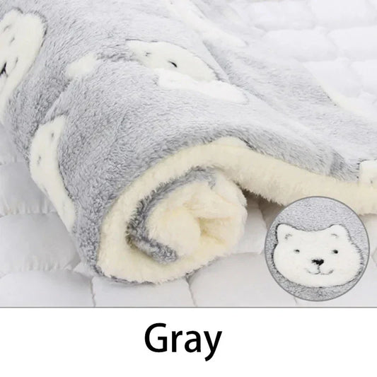 CozyNest Flannel Mat – Soft Pet Cushion for Dogs & Cats